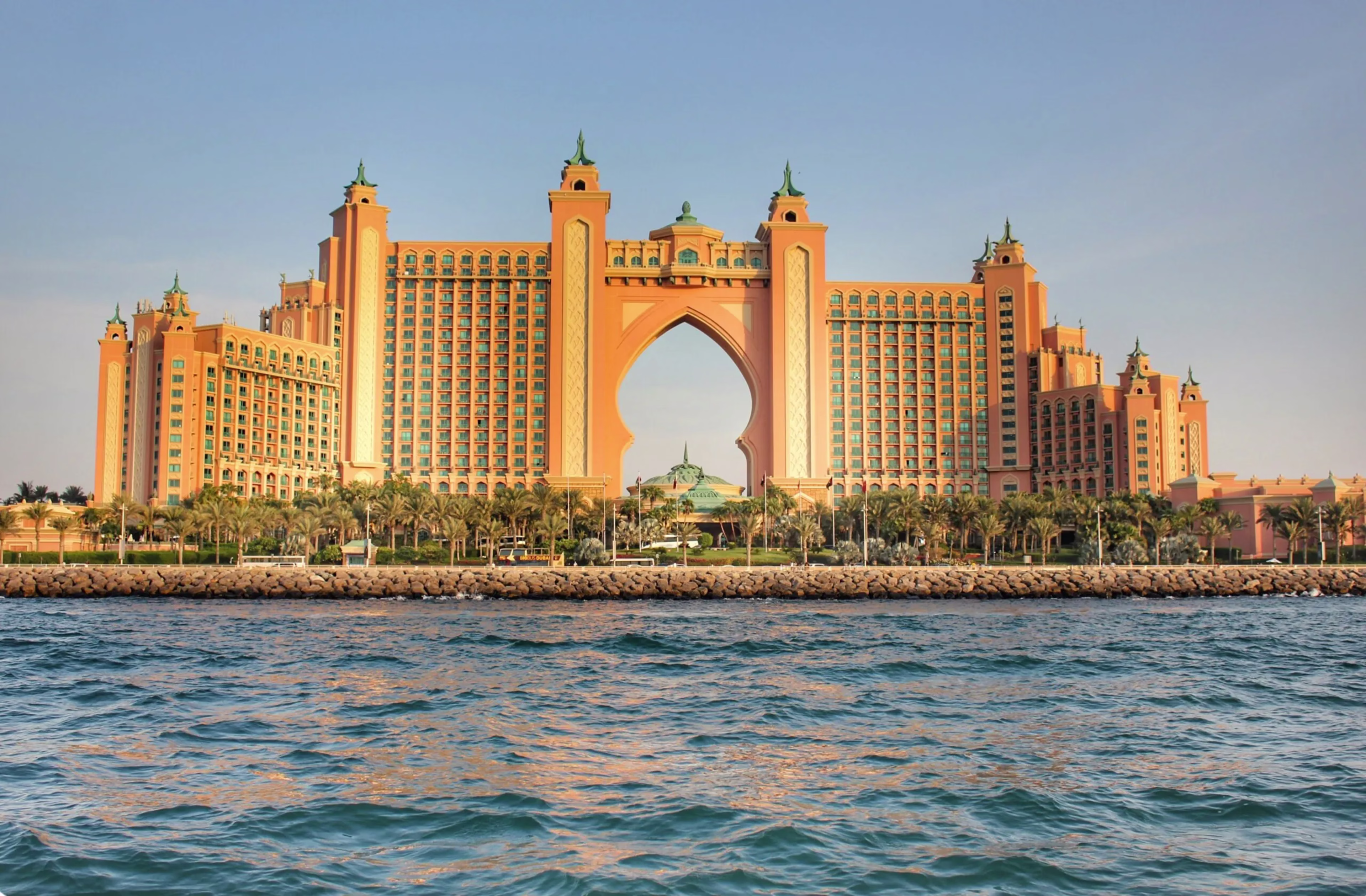 How Contentsquare is helping Atlantis Dubai ensure a world-class digital guest experience — Cover Image